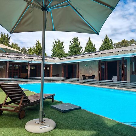 D'Urbanmist Self-Catering Guest House เดอร์บันวิลล์ ภายนอก รูปภาพ