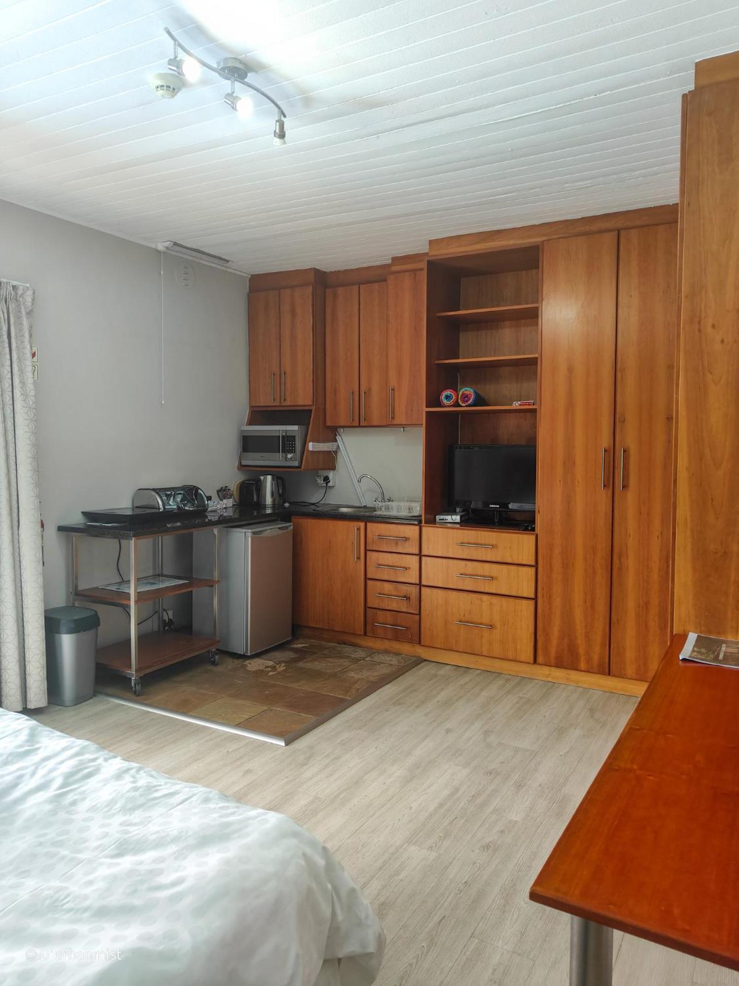 D'Urbanmist Self-Catering Guest House เดอร์บันวิลล์ ภายนอก รูปภาพ